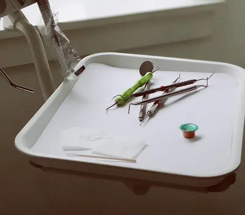 کاربرد انواع ظروف یکبار مصرف دندانپزشکی