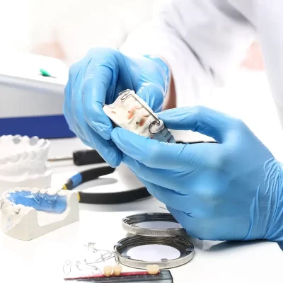کار لابراتوار دندانسازی چیست لابراتوار دندانسازی چیست